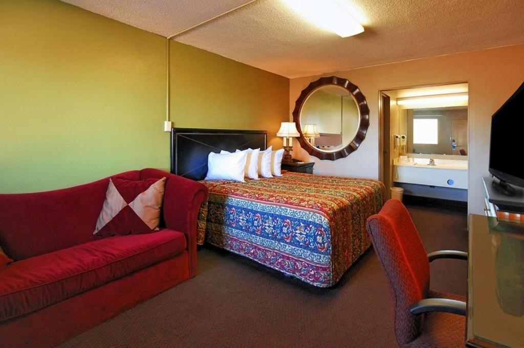 Rodeway Inn Indianola Zimmer foto